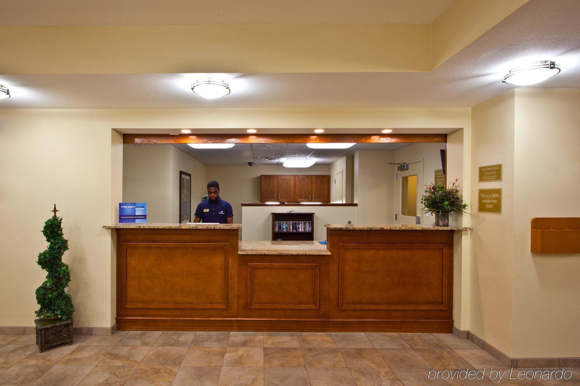 Candlewood Suites Tallahassee By Ihg Інтер'єр фото